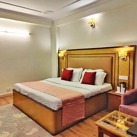 Surya International Hotel Manali Near Mall Road Eksteriør bilde