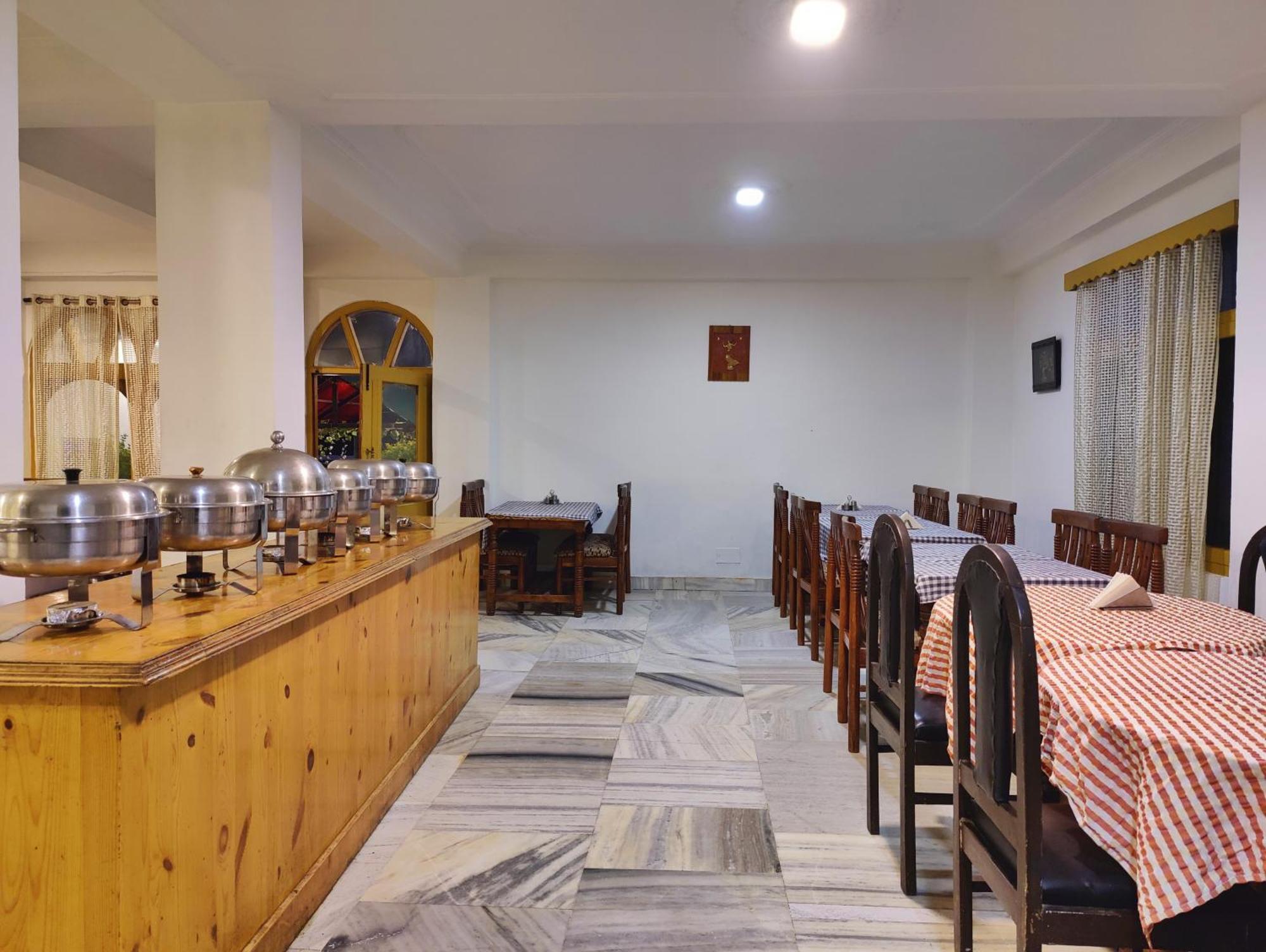 Surya International Hotel Manali Near Mall Road Eksteriør bilde