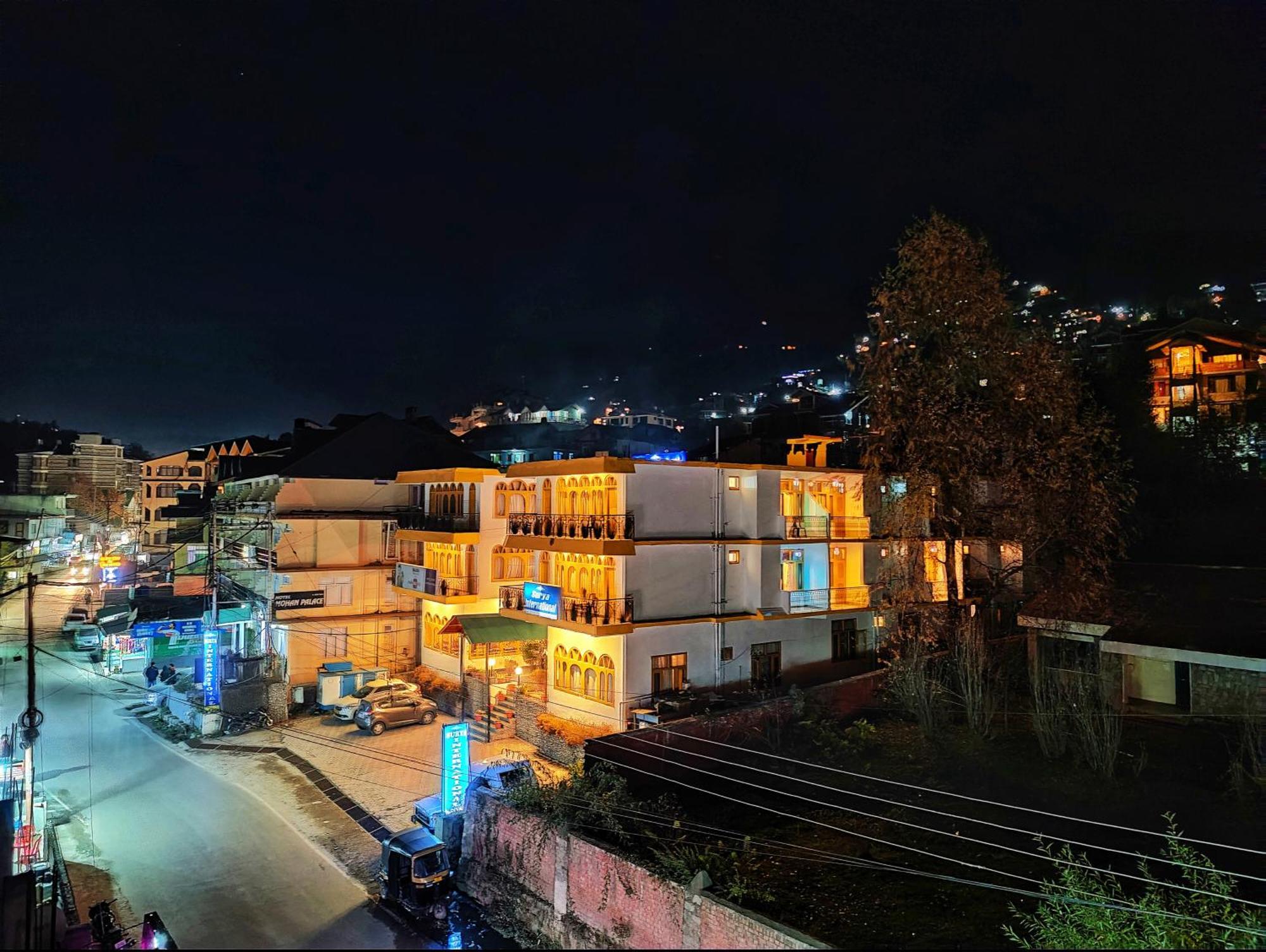 Surya International Hotel Manali Near Mall Road Eksteriør bilde